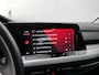 Volkswagen Golf 1.0 eTSI Life Business 111 Pk Automaat Navigatie / Apple Carplay / DAB / Camera