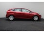 Ford Focus 1.0 EcoBoost Lease Titanium 2012 | Airco | Cruise Control | Parkeersensoren | Boekjes | Lichtmetalen Velgen | Stuurwiel Bediening | Climate Control | Park Assist | Regensensor