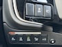 Mitsubishi Outlander 2.4 PHEV Instyle / Fabrieksgarantie tot 11-2028 / Dealer Onderhouden / Adaptieve Cruise / Lederen Bekleding / Navigatie via AppleCarplay & Android auto / Stoel + Stuurverwarming / 360 Camera / Elektr. Stoelen / Elektr. Achterklep /