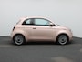 Fiat 500 500e 42 kWh Icon AUTOMAAT | NAVIGATIE | LMV | PDC | APPLE CARPLAY | DAB | STOELVERWARMING | 12 MAANDEN BOVAG GARANTIE |