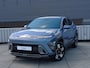 Hyundai Kona 1.6 GDI HEV Comfort Smart FULL LED | ELEKTRISCHE ACHTERKLEP | 18 INCH VELGEN | ZUINIGE HYBRIDE! P4