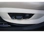 BMW 5-Serie Touring 528xi High Executive Camera, Stoelverwarming, Achterbank verwarmbaar, Navigatie, Cruise control, Lederen interieur, Trekhaak