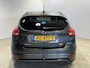 Ford Focus 1.0 ST-Line | Navigatie/Android/Apple Carplay | LM Velgen 18" | Cruise Control | Airco | Parkeer sensor v+a