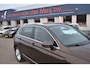 Volkswagen Tiguan 1.4 TSI Connected Series , TREKHAAK , CLIMATR , LED KOPL , CR CONTR ,