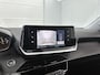 Peugeot e-2008 SUV EV Active Pack 50 kWh 136pk | Navigatie | Achteruitrijcamera | Climate Control | Cruise Control | Parkeersensoren | Led koplampen | Elektrisch inklapbare spiegels | Bluetooth | Apple CarPlay / Android Auto | DAB+ radio | Keyless start | Automatisch dimlicht | Regensensor | Multifunctioneel stuurwiel | 16” lichtmetalen velgen |