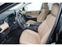 Toyota RAV4 2.5 Hybrid AWD Executive | Elektrische Stoelen | Parkeer Camera | Elektrische Achterklep | Stoel+Stuurverwarming | Stoelverkoeling | Elektrisch Panoramadak | JBL | Leder |