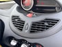 Renault Twingo 1.2 Dynamique Sport! NL AUTO NAP! Airco l 2e eigenaar! DEALER OH l TOPSTAAT l LUXE UITVOERING RECENT NIEUWE D-RIEM!