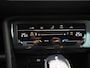 Volkswagen Tiguan 1.5 TSI Life Business | Apple Carplay / Android Auto | Achteruitrijcamera | Parkeersensoren | Trekhaak |