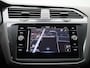 Volkswagen Tiguan 1.5 TSI Life Business | Apple Carplay / Android Auto | Achteruitrijcamera | Parkeersensoren | Trekhaak |
