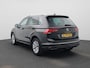 Volkswagen Tiguan 1.5 TSI Life Business | Apple Carplay / Android Auto | Achteruitrijcamera | Parkeersensoren | Trekhaak |