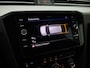 Volkswagen Passat Variant 1.5TSI/150PK DSG Comfort Business DSG · Navigatie · Trekhaak · Apple/Android Car Play ·