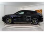 Porsche Cayenne Coupé 3.0 E-Hybrid 462PK | InnoDrive | Bose | Bicolor | Sportchrono | VOL! Fabrieksgarantie