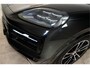 Porsche Cayenne Coupé 3.0 E-Hybrid 462PK | InnoDrive | Bose | Bicolor | Sportchrono | VOL! Fabrieksgarantie