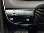 Hyundai Ioniq 5 CONNECT+ 58 kWh | LEDER | SOH 98.4% | NAVI | CAMERA | ELEKTR. STOELEN | APPLE CARPLAY & ANDROID | WARMTEPOMP | STOEL & STUURVERWARMING | FABRIEKSGARANTIE GELDIG T/M 1-2029! |