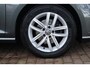 Volkswagen Golf 1.5 TSI Comfortline Business Aut. | Stoelverwarming | Adaptief | Lichtmetaal | Prof. navigatie | PDC | Historie |