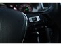 Volkswagen Golf 1.5 TSI Comfortline Business Aut. | Stoelverwarming | Adaptief | Lichtmetaal | Prof. navigatie | PDC | Historie |