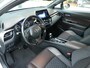 Toyota C-HR 1.8 Hybrid Executive *t/m 10de bouwjaar garantie!