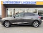 Ford Focus 1.0 EcoBoost Hybrid Titanium Groot Scherm