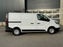 Renault Trafic 2.0 D 130pk 3.0 L1H1 - Navi - Camera - Betimmering - trekhaak - All Season banden