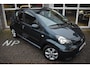 Toyota Aygo 1.0-12V Aspiration Green Navigator 1e eigenaar Airco Elekt pakket 5 deurs lichtmetaal