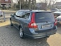 Volvo V70 2.5T 231pk Aut6 Momentum 5 Cilinder