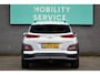 Hyundai Kona Electric EV Premium 64 kWh SOH100% Clima ACC CarPlay Leder Trekhaak LED Cam