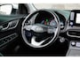 Hyundai Kona Electric EV Premium 64 kWh SOH100% Clima ACC CarPlay Leder Trekhaak LED Cam