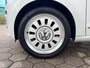 Volkswagen Up! 1.0 White Up! 75PK l Cruise l Navi l Bluetooth!