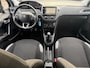 Peugeot 208 1.2 PureTech Style / Navi / Airco / Aux / Apk / NAP / Lm /
