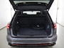 Volkswagen Touareg 3.0 TSi eHybrid 4MOTION R | NL Auto | Luchtvering | Trekhaak | Stoelverwarming voor/Achter | Stoelkoeling/massage | DYNAUDIO | HUD | Connectivity-Pack | Park Assist Pro | Panoramadak | Matrix LED | Adaptieve Cruise Control | IQ Drive | Memory-Pakket Premium |