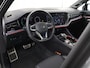 Volkswagen Touareg 3.0 TSi eHybrid 4MOTION R | NL Auto | Luchtvering | Trekhaak | Stoelverwarming voor/Achter | Stoelkoeling/massage | DYNAUDIO | HUD | Connectivity-Pack | Park Assist Pro | Panoramadak | Matrix LED | Adaptieve Cruise Control | IQ Drive | Memory-Pakket Premium |