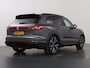 Volkswagen Touareg 3.0 TSi eHybrid 4MOTION R | NL Auto | Luchtvering | Trekhaak | Stoelverwarming voor/Achter | Stoelkoeling/massage | DYNAUDIO | HUD | Connectivity-Pack | Park Assist Pro | Panoramadak | Matrix LED | Adaptieve Cruise Control | IQ Drive | Memory-Pakket Premium |