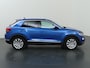 Volkswagen T-Roc 1.5 TSI Sport | Navigatie | Stoelverwarming | Parkeercamera | Climate Control | Cruise Control Adaptief |