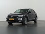 Volkswagen T-Roc 1.5 TSI Sport | Trekhaak | Navigatie | Parkeercamera | Stoelverwarming | Cruise Control Adaptief |