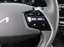 Kia Niro EV Edition Advanced 64.8 kWh | Stuur-/stoelverwarming | Elektr. stoelverstelling | Camera | Cruise adapt. | 17"LM | Clima | All season | 17% bijtelling |