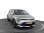 Kia Niro EV Light Edition 64.8 kWh - SOH 99% - Navigatie - Climate Control - Apple Carplay/Android Auto - Parkeersensoren achter - Fabrieksgarantie tot 05-2031