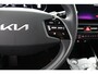 Kia Niro EV Light Edition 64.8 kWh - SOH 99% - Navigatie - Climate Control - Apple Carplay/Android Auto - Parkeersensoren achter - Fabrieksgarantie tot 05-2031