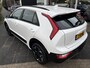 Kia Niro EV DynamicLine 64.8 kWh , Eerste Eigenaar, BTW-auto, Half-leder, Parkeersensoren voor en achter, Navigatie, Enz...