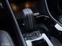Volvo XC40 2.0 T4 R-Design Panorama dak, trekhaak, camera (190PK)