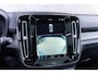 Volvo XC40 Recharge P8 AWD R-Design | Google | Adaptieve Cruise Control | Schuif-/Kanteldak | 360 Camera | Harman Kardon Audio | Zitverlenging | Elek. Achterklep | Dodehoekdetectie | Stoel-/Stuurverwarming | Park Assist | Apple Carplay | 19" LM