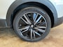 Peugeot 3008 1.6 HYbrid 225 GT Trekhaak | Adaptieve Cruise | Stoelverwarming | Navigatie | Camera | Elec.Klep | Voorconditionering | Leder/Stof | Black Pack | 19 LMV | Clima | Massage | Keyless | | Achterbank in delen neerklapbaar | Achteruitrijcamera | Afwijkende dakkleur