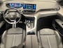 Peugeot 3008 1.6 HYbrid 225 GT | Achteruitrijcamera | Apple Carplay/Android Auto|telefoonintegratie premium | Armsteun voor