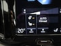 Volvo XC60 2.0 B4 R-Design | Navigatie | Elek. Stoelen met Geheugen | Parkeercamera | Harman/Kardon | Stoelverwarming | Keyless Entry/Go | Apple Carplay/Android Auto | Afneembare Trekhaak |