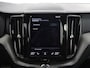 Volvo XC60 2.0 B4 R-Design | Navigatie | Elek. Stoelen met Geheugen | Parkeercamera | Harman/Kardon | Stoelverwarming | Keyless Entry/Go | Apple Carplay/Android Auto | Afneembare Trekhaak |