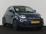 Fiat 500 La Prima 42 kWh | Panoramadak | Adaptive cruise | Leder | Camera | Keyless | Carplay | Parkeerhulp | Full LED | Side Assist | Climate control