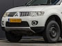 Mitsubishi L200 2.5 DI-D Club Cab Invite