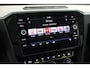 Volkswagen Passat Variant 1.4 TSI 150pk DSG Highline Panoramadak Stoelverwarming Navigatie Virtual Cockpit Stoelverwarming