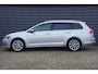 Volkswagen Golf Variant 1.2 TSI Business Edition Connected - CAMERA - HALF LEDER - NWE D RIEM -
