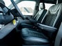 Volkswagen Transporter 2.0 204PK TDI L2H1 DC Highline | 1e Eigenaar | Trekhaak | Leder | 2 Schuifdeuren | Origineel NL | Comfort Stoelen | LED Koplampen Stoelverwarming | Climate Control | Adaptieve Cruise Control | Nieuw Beklede Laadruimte | Lichtmetalen Velgen |