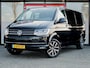 Volkswagen Transporter 2.0 204PK TDI L2H1 DC Highline | 1e Eigenaar | Trekhaak | Leder | 2 Schuifdeuren | Origineel NL | Comfort Stoelen | LED Koplampen Stoelverwarming | Climate Control | Adaptieve Cruise Control | Nieuw Beklede Laadruimte | Lichtmetalen Velgen |